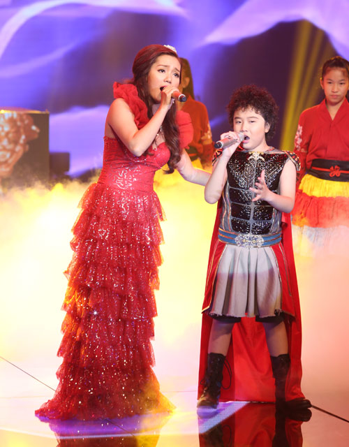 Cô bé Bình Định đăng quang The Voice Kids - 7