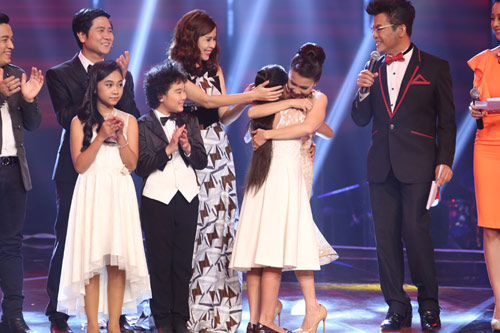 Cô bé Bình Định đăng quang The Voice Kids - 3