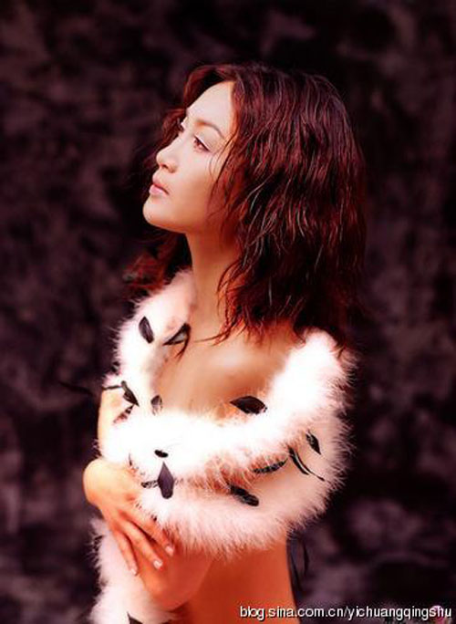 Vẻ đẹp rực lửa thời thiếu nữ của Ôn Bích Hà - 9