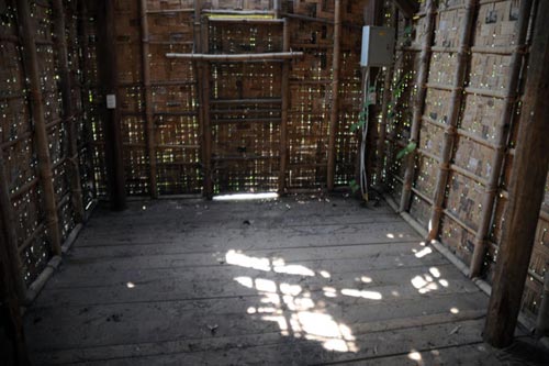 Ảnh: Làng văn hoá 3.200 tỷ thành khu “nhà ma” - 12