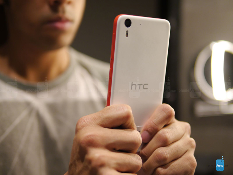Sau nhưng thông tin rò rỉ ban đầu, HTC đã cho ra mắt mẫu smartphone mới Desire Eye một phiên bản nâng cấp của One (E8).

