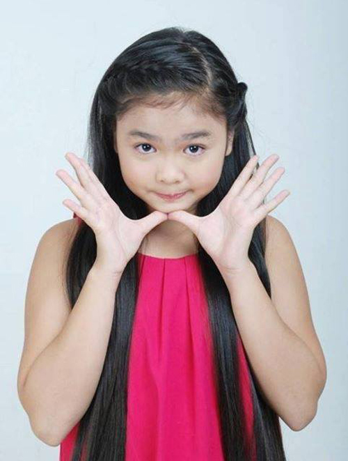 Sốt với vẻ dễ thương của cô bé Thiện Nhân - 3