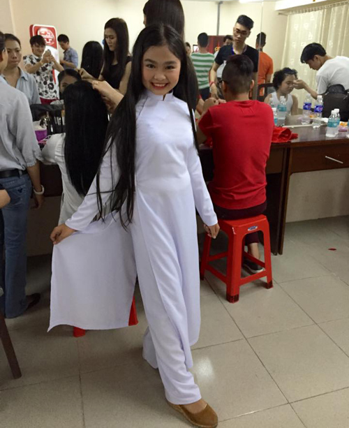 Sốt với vẻ dễ thương của cô bé Thiện Nhân - 3