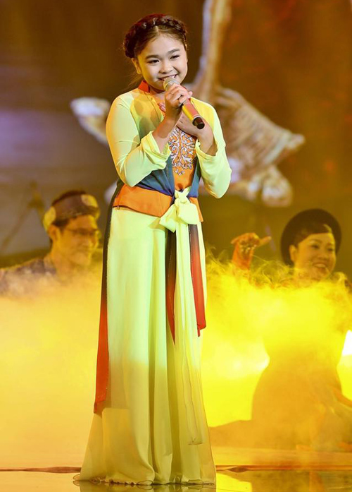 Sốt với vẻ dễ thương của cô bé Thiện Nhân - 7