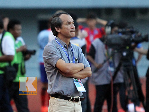 Bầu Đức lặng người ngày U19 Việt Nam thua tê tái - 7