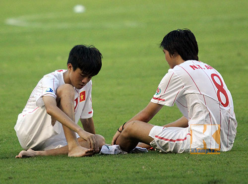 Bầu Đức lặng người ngày U19 Việt Nam thua tê tái - 6