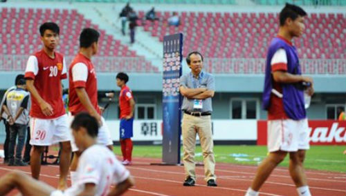 Tự nhận "đen", bầu Đức chia tay đội U19 Việt Nam - 1
