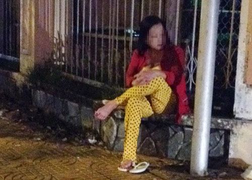 "Bướm đêm" giữa trung tâm thành phố - 4