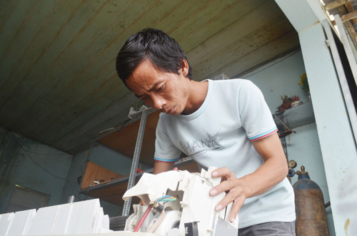 Làm lại cuộc đời bằng con đường thiện nguyện - 1