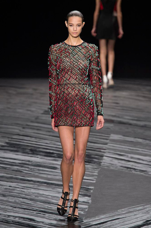 Sao ngoại nhanh nhạy và sành điệu với thời trang - 3