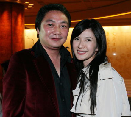 Nhà tài phiệt chi 9 tỷ/tháng cho vợ sau ly dị - 1