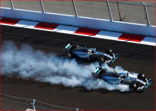 Russian GP: Đội đua Mercedes vô địch mùa giải 2014 - 1