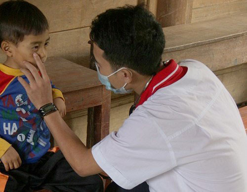 Dịch sởi bùng phát ở miền núi Nghệ An, bé 18 tháng tuổi tử vong - 2