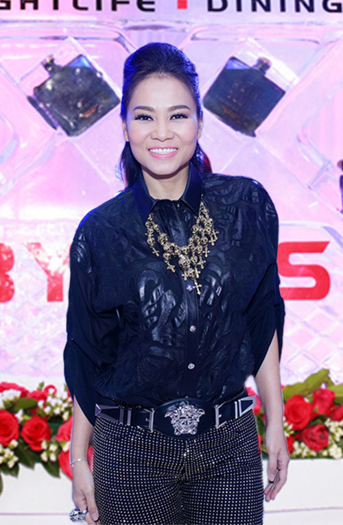 Thu Minh và lần hiếm hoi biểu diễn tại bar sau lấy chồng - 4