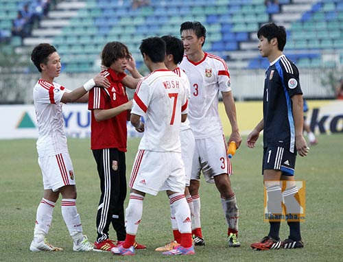 Hòa được U19 Việt Nam, U19 Trung Quốc khóc nức nở - 13