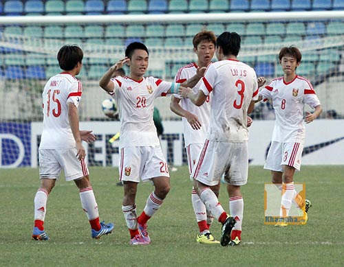 Hòa được U19 Việt Nam, U19 Trung Quốc khóc nức nở - 12