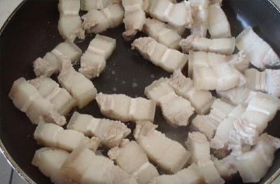 Ngon xuýt xoa thịt ba chỉ kho cà rốt - 5
