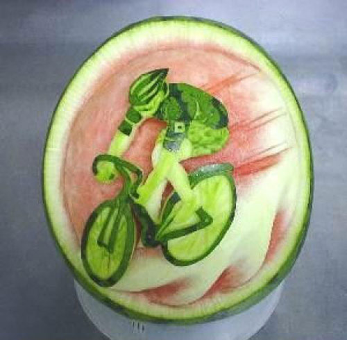 Nghệ thuật điêu khắc trên dưa hấu quá đỉnh - 1