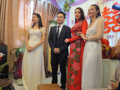 Những đám cưới bất ngờ đến phút chót của mẫu Việt - 1