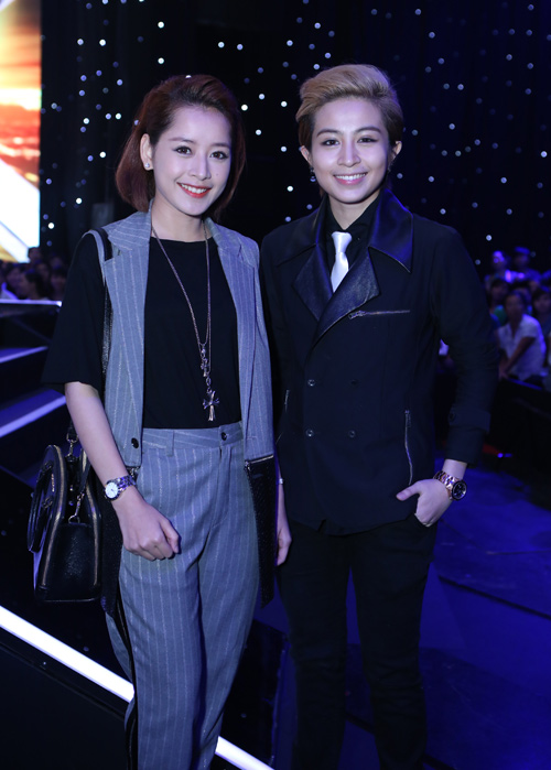 Mai Phương Thúy đọ sắc với hàng loạt hot girl - 7