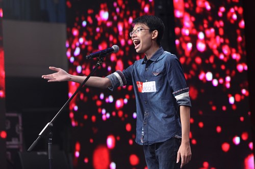 Cười nghiêng ngả với "thánh quẩy" của Vietnam's got talent - 7