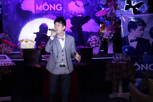 Mr. Đàm thân thiết ôm học trò The Voice - 5