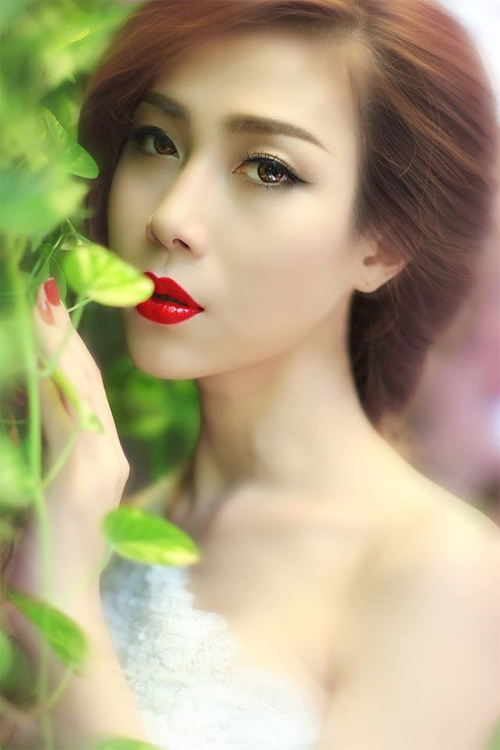 Bất ngờ trước nhan sắc của 8 mỹ nhân từng là đàn ông - 11