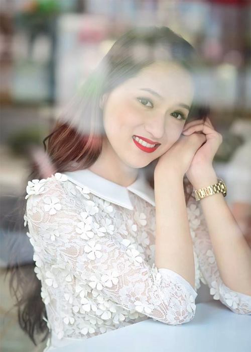 Bất ngờ trước nhan sắc của 8 mỹ nhân từng là đàn ông - 12