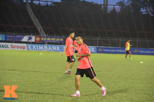 Cầu thủ U19 VN xung trận giải U21: Thanh Hậu dự bị - 4