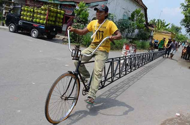 Chiếc xe đạp dài nhất thế giới
