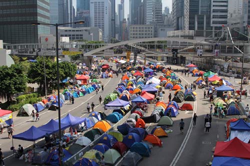 Bên trong "làng biểu tình" giữa trung tâm Hong Kong - 1
