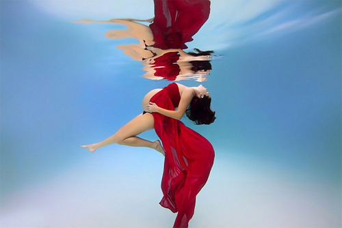 Những mẹ bầu hóa nàng tiên cá tuyệt đẹp - 10