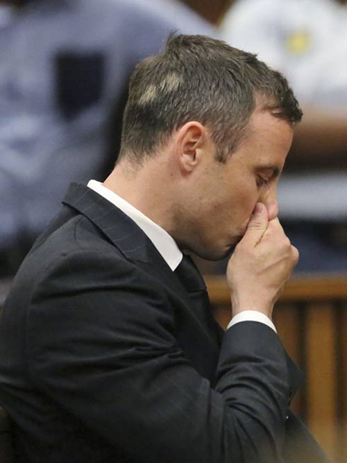 “Người không chân” Pistorius lĩnh 5 năm tù giam - 1