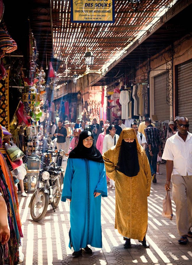 10. Morocco: Với hai thành phố Medina và Souqs nổi tiếng, Morocco có nền lịch sử cổ đại nhưng lại mang trong mình không gian vô cùng hiện đại. Tại đây, bạn có thể dạo chơi trong các khu chợ hay khám phá những dãy núi hoang sơ, hùng vĩ.
