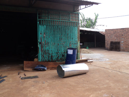 Thùng phuy phát nổ làm một người tử vong - 2