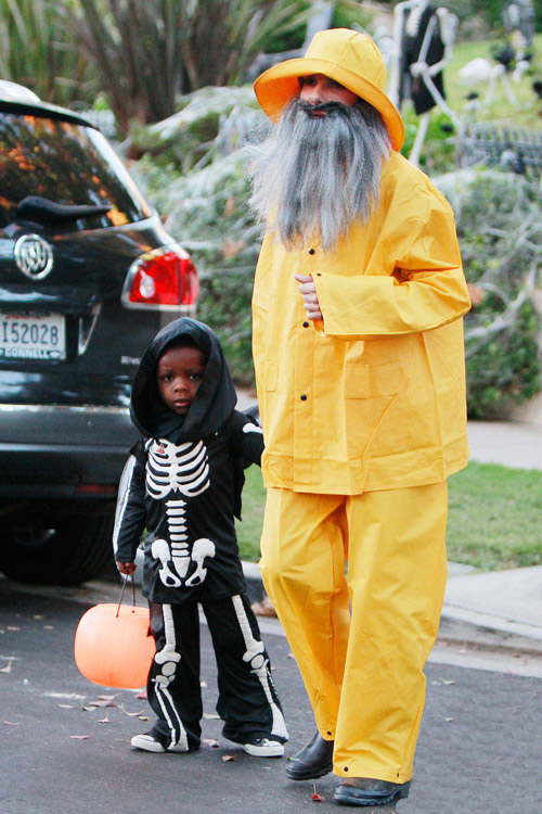 Học lỏm thời trang "dọa ma" của người nổi tiếng - 6