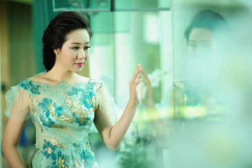 “Soi” phong cách thời trang của các hoa hậu Việt - 20