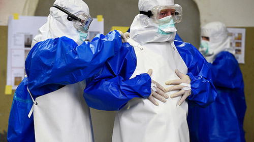 Triều Tiên “cấm cửa” du khách nước ngoài vì dịch Ebola - 1