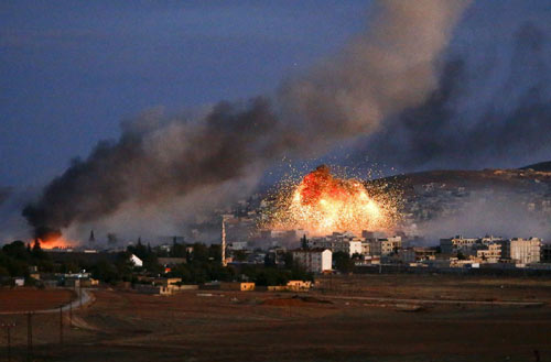IS sử dụng "vũ khí hóa học" ở thị trấn Kobani? - 1