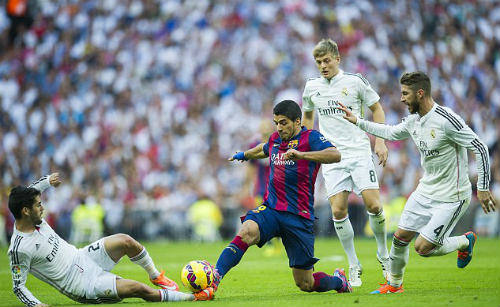 El Clasico: Bước chạy đà hoàn hảo của Suarez - 1