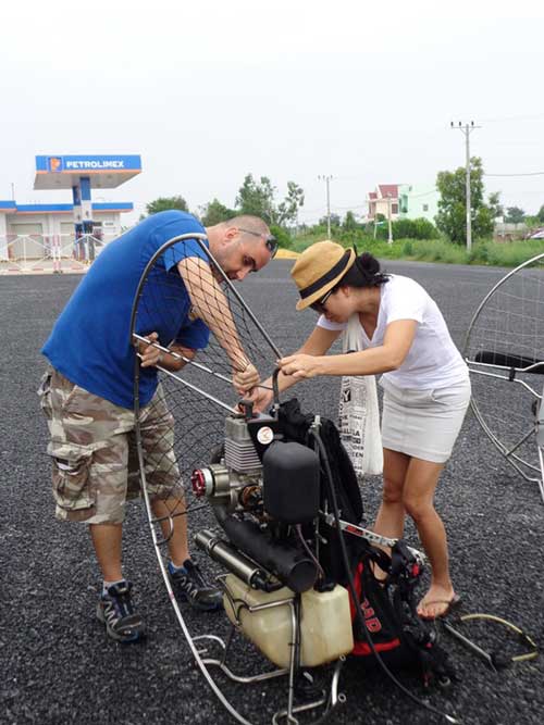 Phiêu bồng với dù bay - 2