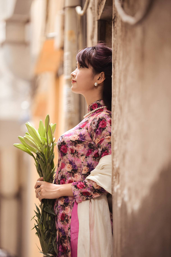 Hay bên khu phố cổ kính
