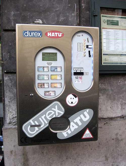 15 mẫu máy bán hàng tự động kỳ quặc trên thế giới - 11