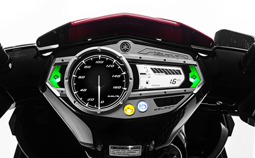 Cận cảnh Yamaha Nouvo FI phiên bản GP mới ra mắt - 9