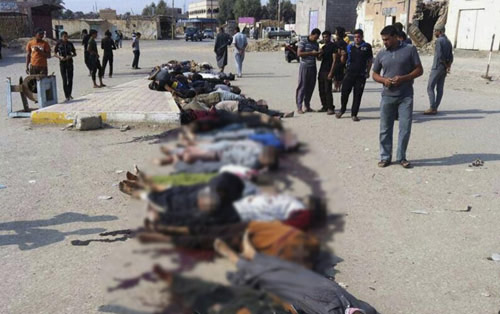IS thảm sát công khai 46 chiến binh chống đối - 1
