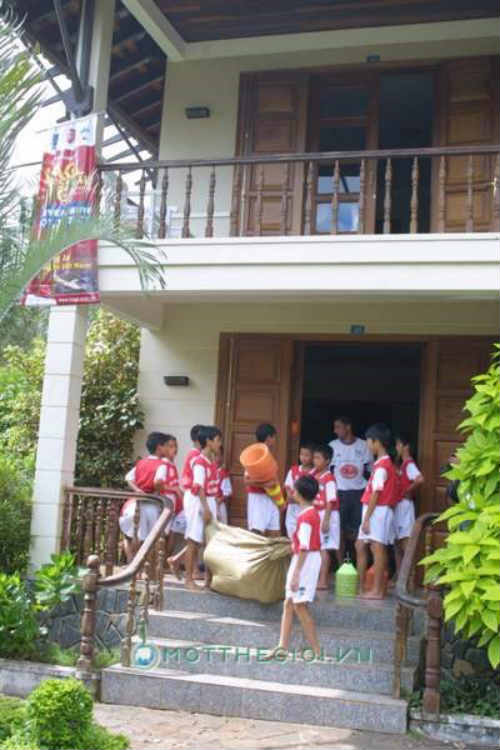 Ảnh độc: Ngắm các cầu thủ HAGL JMG những ngày còn bé tí - 13