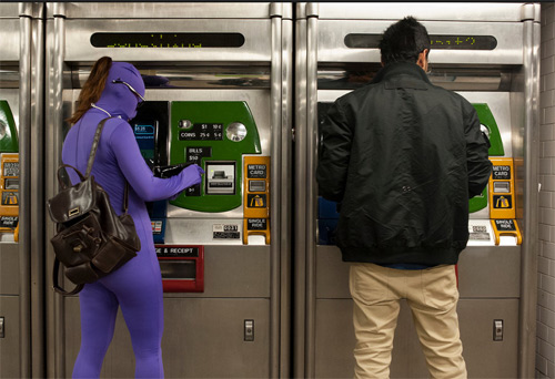 Đi tàu điện ngầm cùng ác quỷ và siêu nhân ở New York - 1