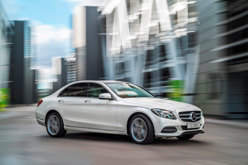 Mercedes-Benz ra mắt đồng thời 3 mẫu C-Class mới - 1