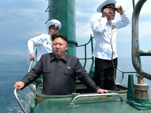 Triều Tiên hồi sinh tàu ngầm "đồ cổ" từ thời Liên Xô - 1
