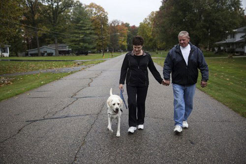 6 cách chia sẻ với người bệnh ung thư - 1